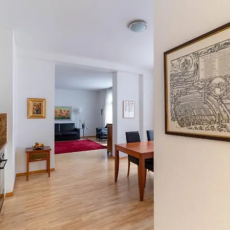 Apartment 1br Near - Fb6 *