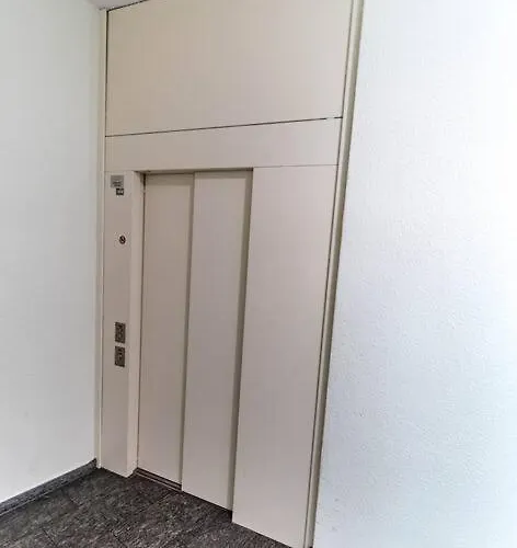 Apartment 1br Near - Fb6 *