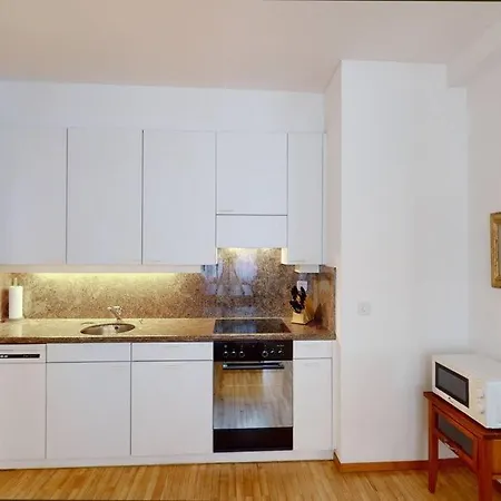 1br Near - Fb6